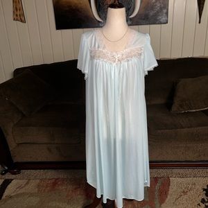 Miss Elaine • Silk Essence • Large • Innocence Look • Blue/White • Nightgown